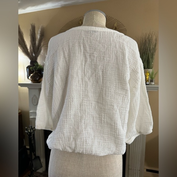 Monrow Voluminous V-Neck Gauze Top, white, size S - Picture 3 of 7